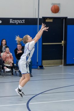 Lynx-Playoff-Game-9-of-58